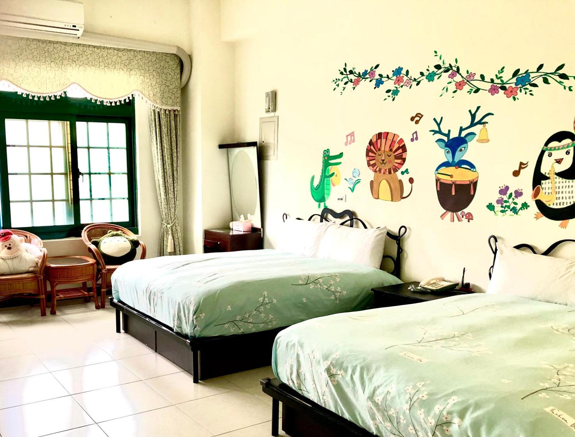 Green Window Homestay綠窗小築天安居民宿 Hualien City Exterior photo